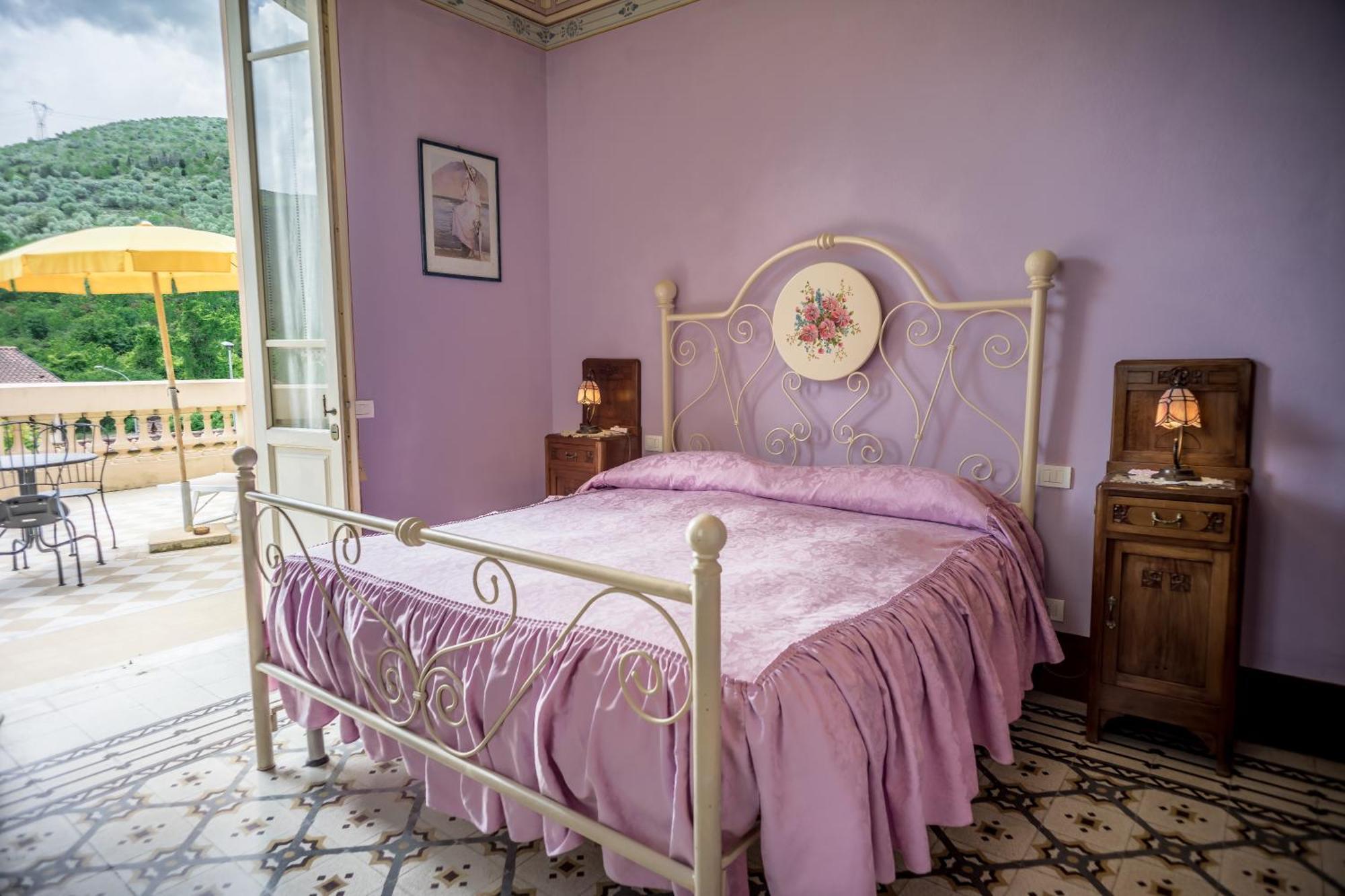 לוקה Marta Guest House מראה חיצוני תמונה